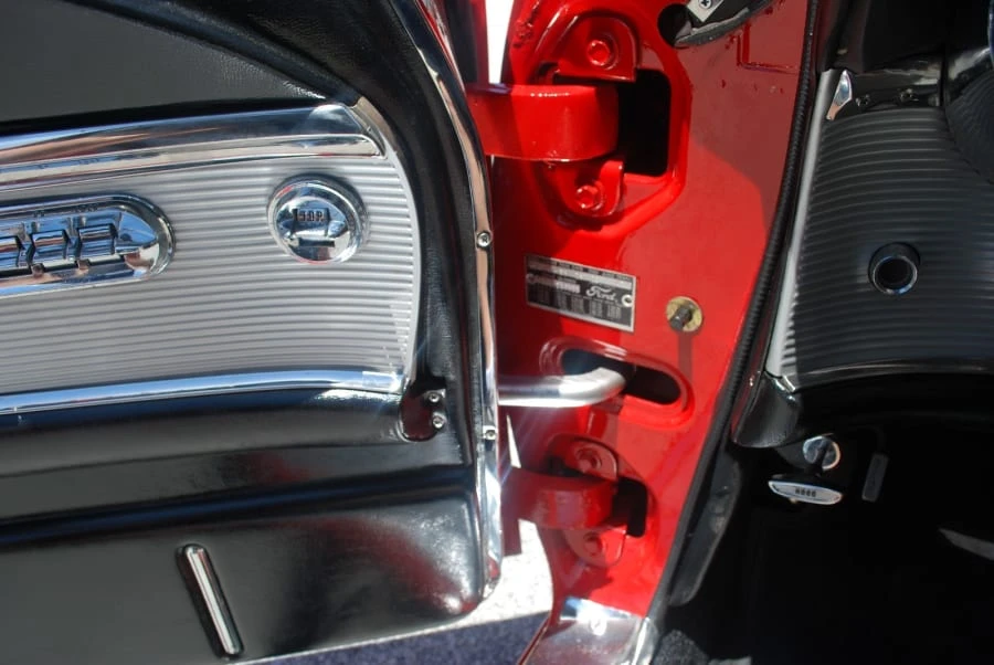 1962 Ford Thunderbird 3rd Gen - Image 11 of 12