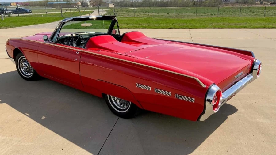 1962 Ford Thunderbird 3rd Gen - Image 3 of 13