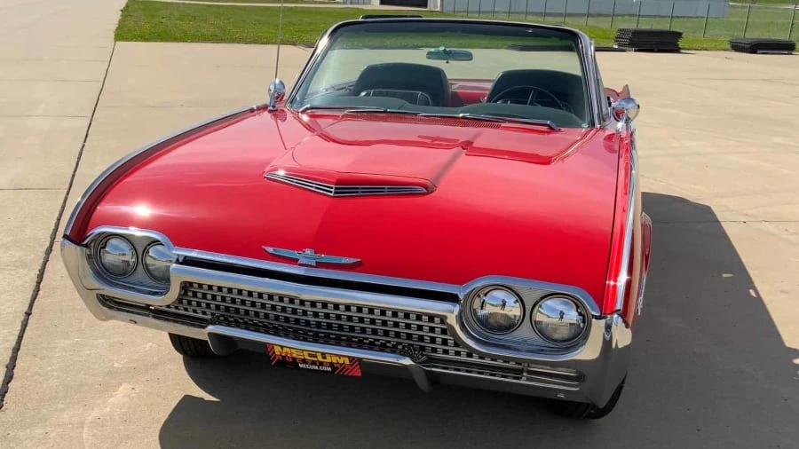1962 Ford Thunderbird 3rd Gen - Image 11 of 13