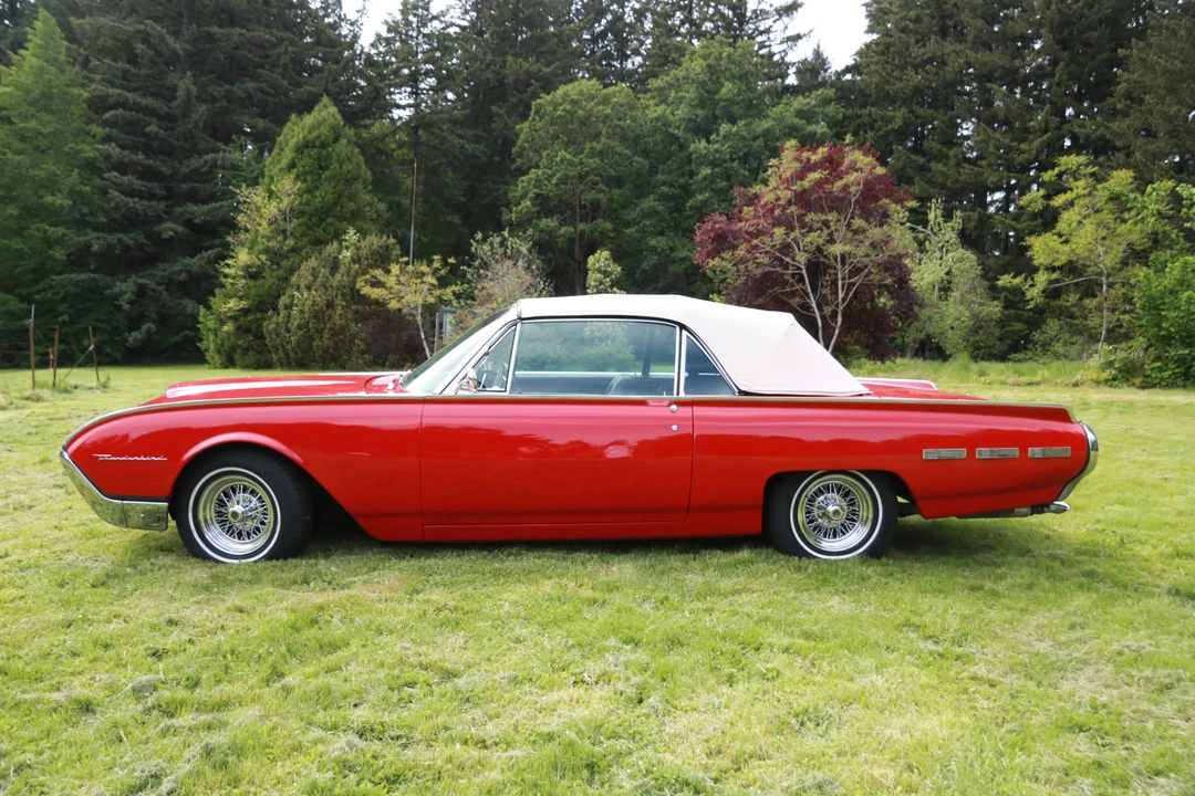 1962 Ford Thunderbird 3rd Gen - Image 7 of 31