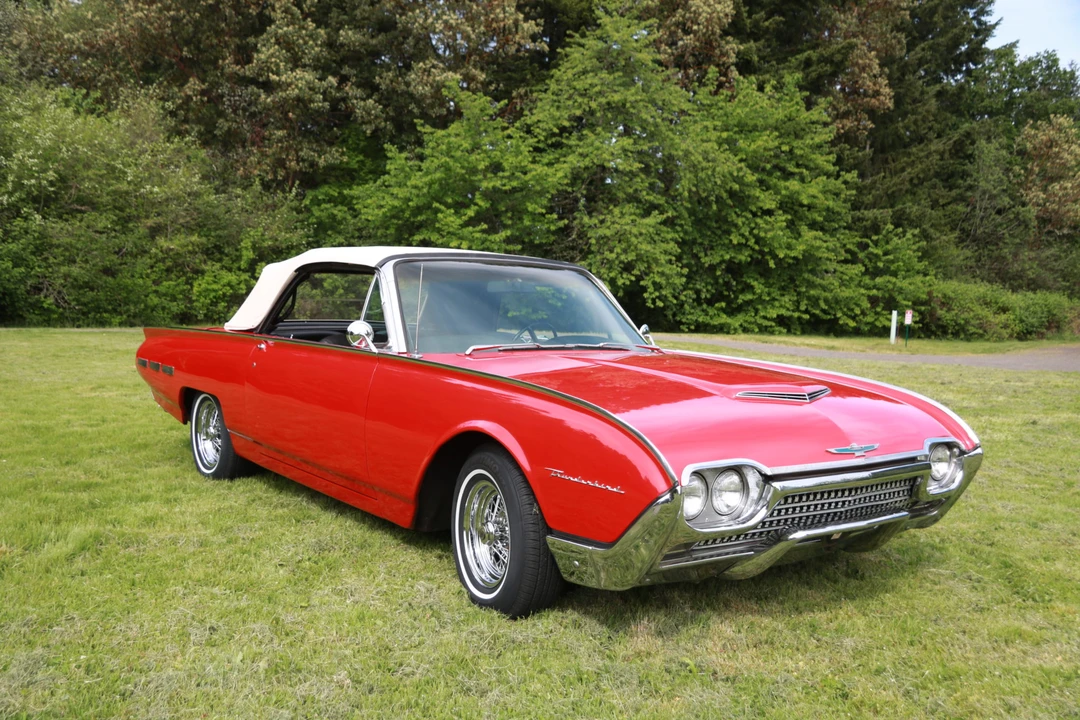 1962 Ford Thunderbird 3rd Gen - Image 15 of 31