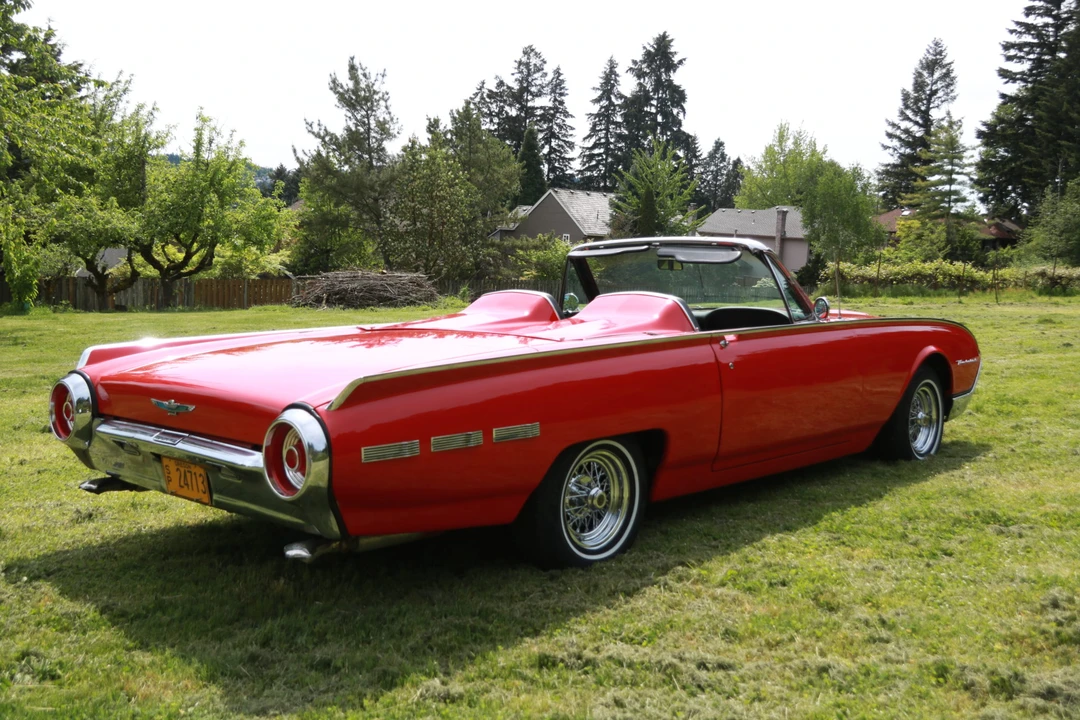 1962 Ford Thunderbird 3rd Gen - Image 12 of 31