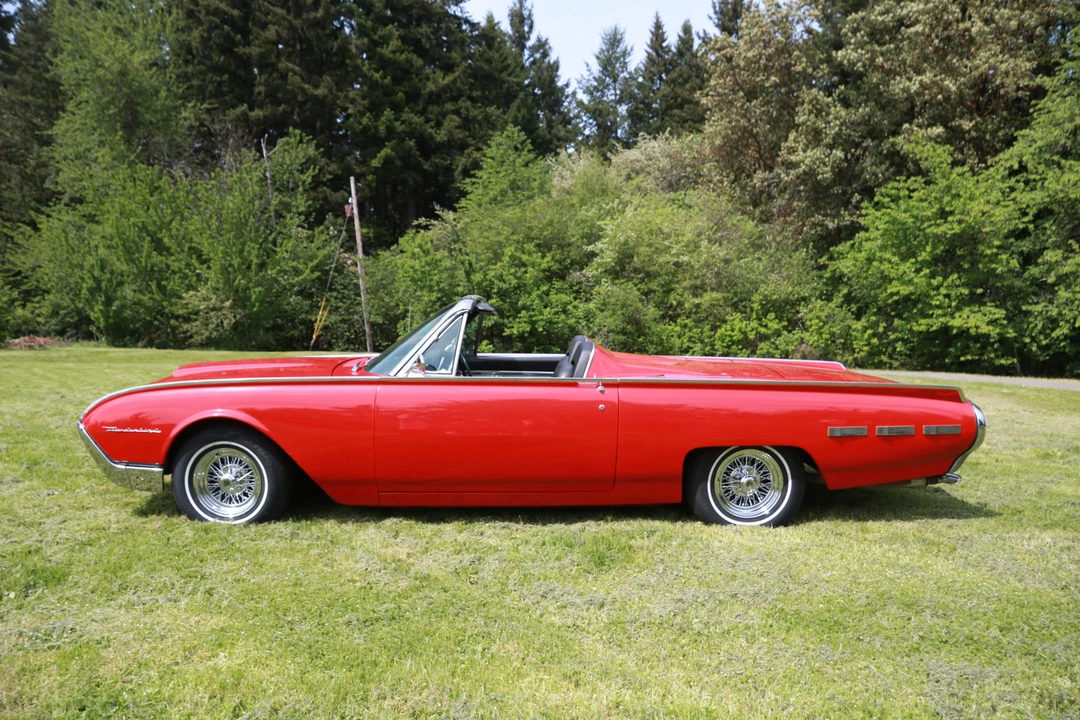 1962 Ford Thunderbird 3rd Gen - Image 5 of 31