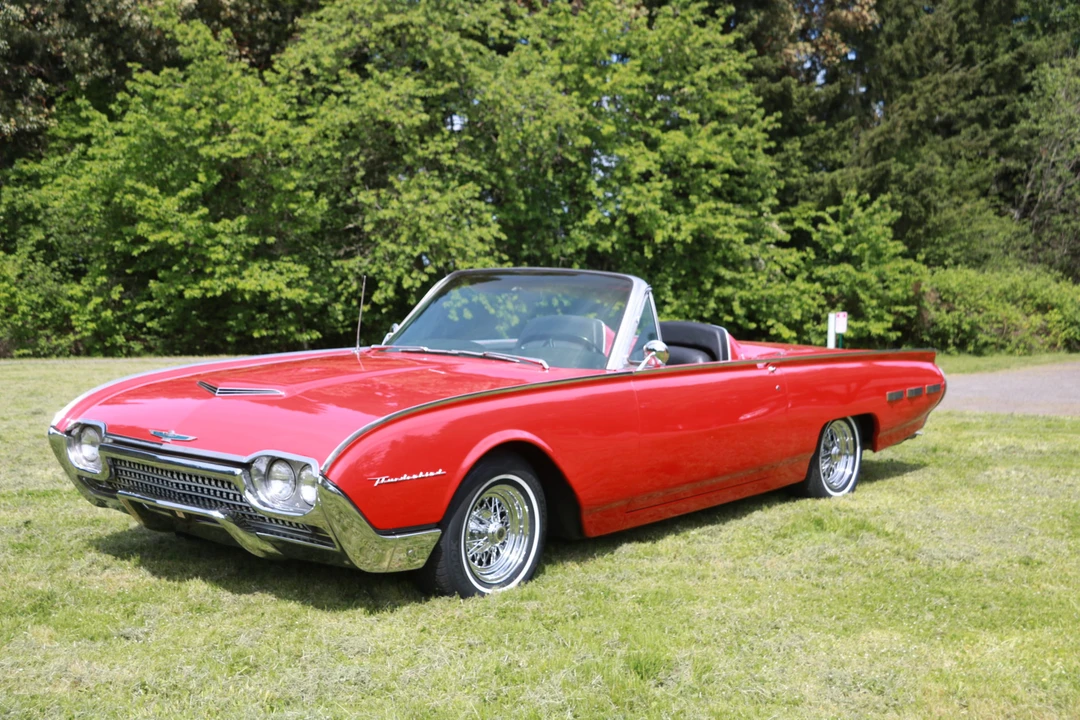 1962 Ford Thunderbird 3rd Gen - Image 4 of 31