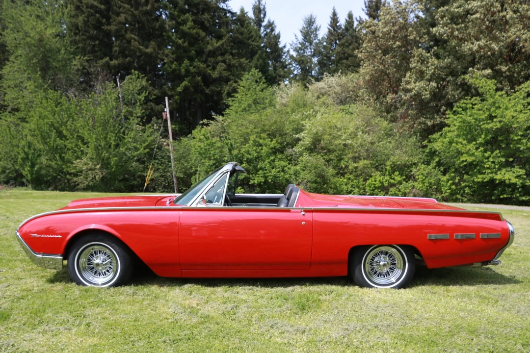 1962 Ford Thunderbird 3rd Gen - Image 6 of 31
