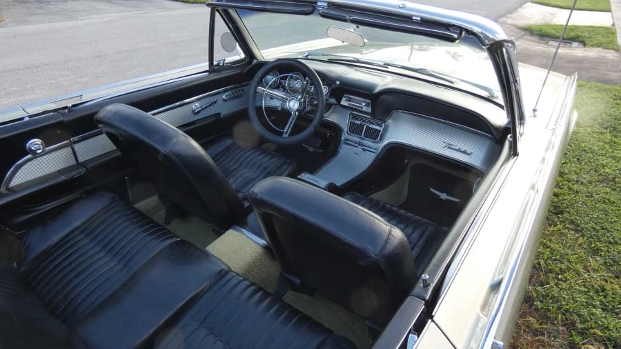 1962 Ford Thunderbird 3rd Gen - Image 3 of 10