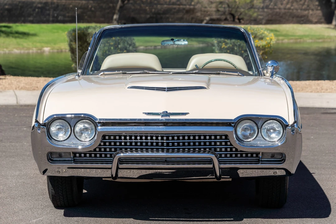 1962 Ford Thunderbird 3rd Gen - Image 3 of 31