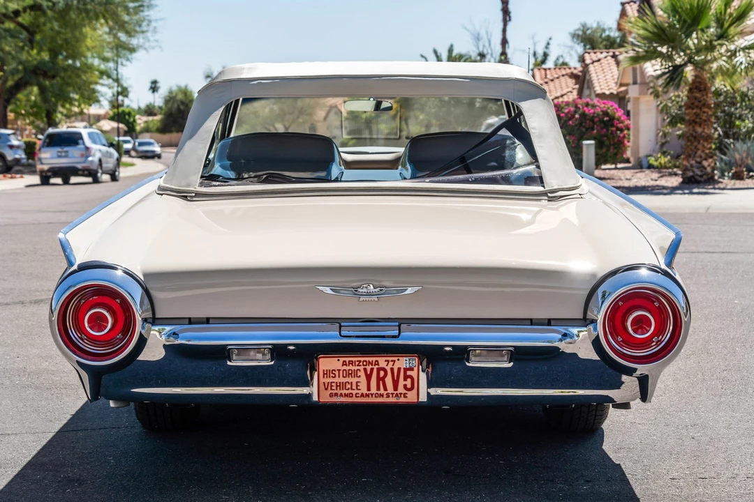 1962 Ford Thunderbird 3rd Gen - Image 15 of 31
