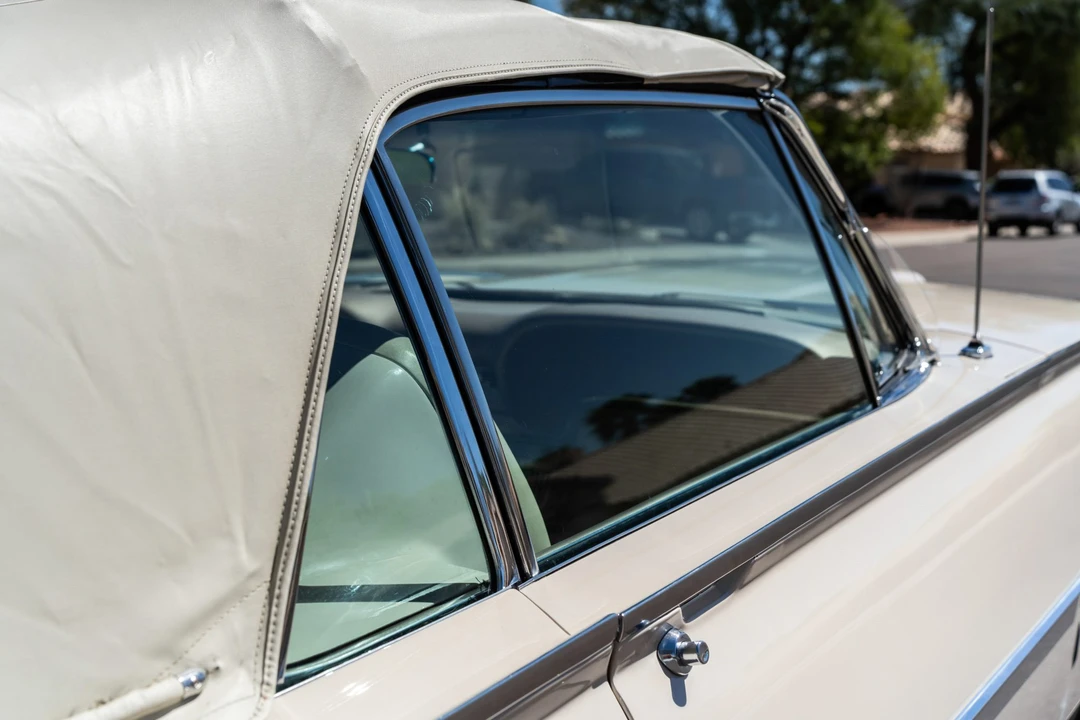 1962 Ford Thunderbird 3rd Gen - Image 26 of 31