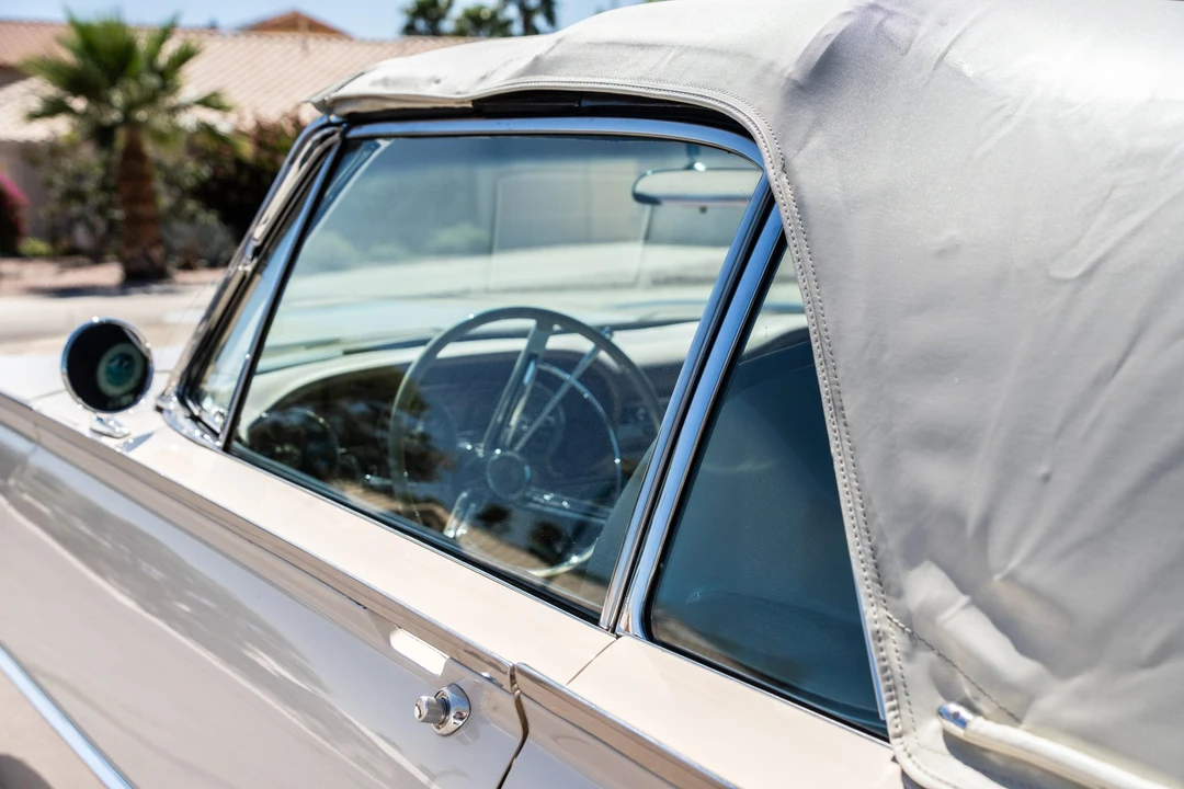 1962 Ford Thunderbird 3rd Gen - Image 25 of 31