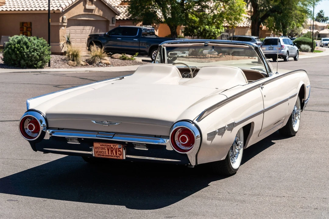 1962 Ford Thunderbird 3rd Gen - Image 5 of 31