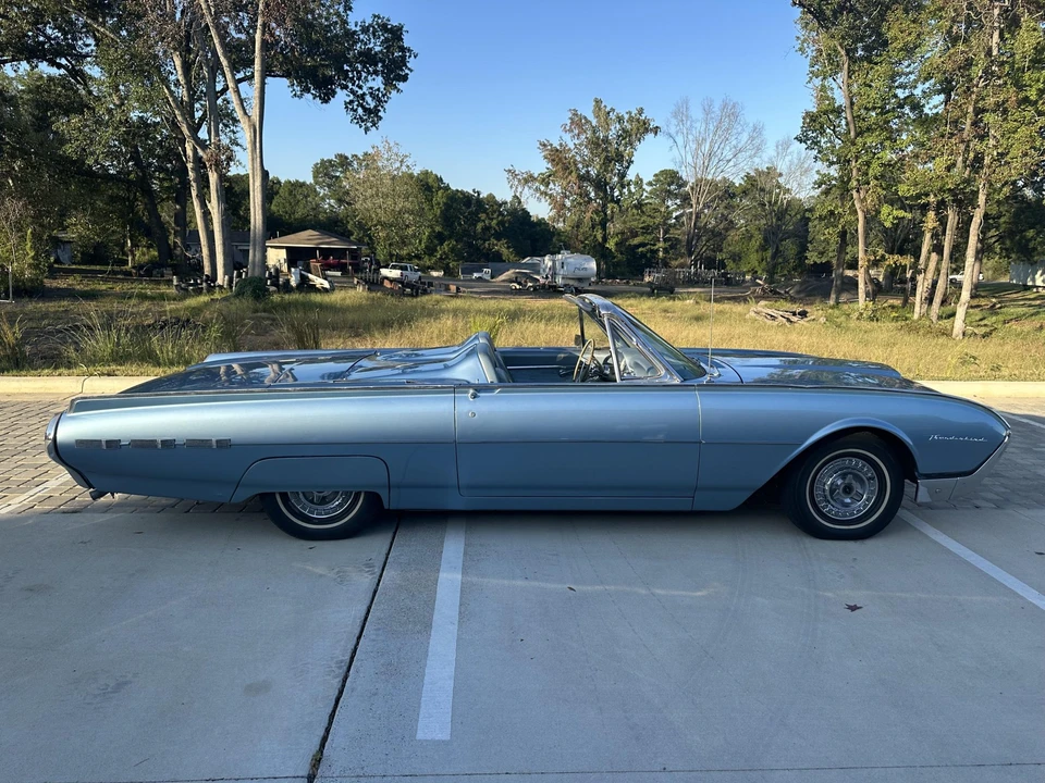 1962 Ford Thunderbird 3rd Gen - Image 8 of 31