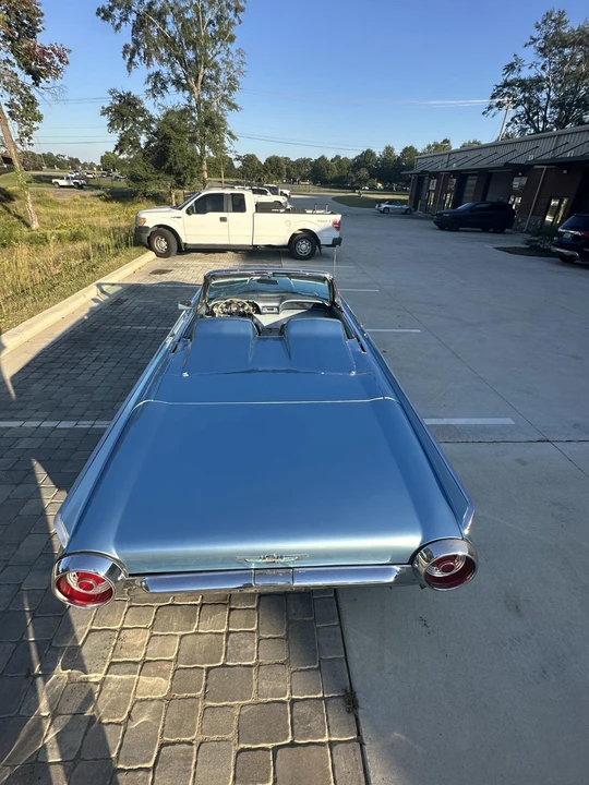 1962 Ford Thunderbird 3rd Gen - Image 10 of 31