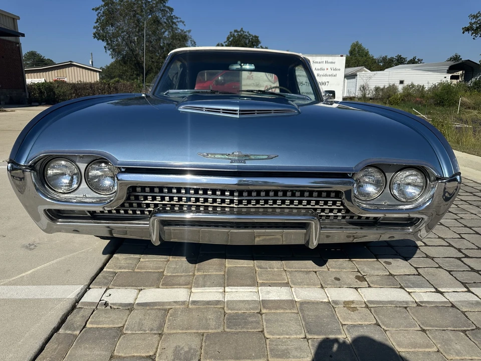 1962 Ford Thunderbird 3rd Gen - Image 17 of 31