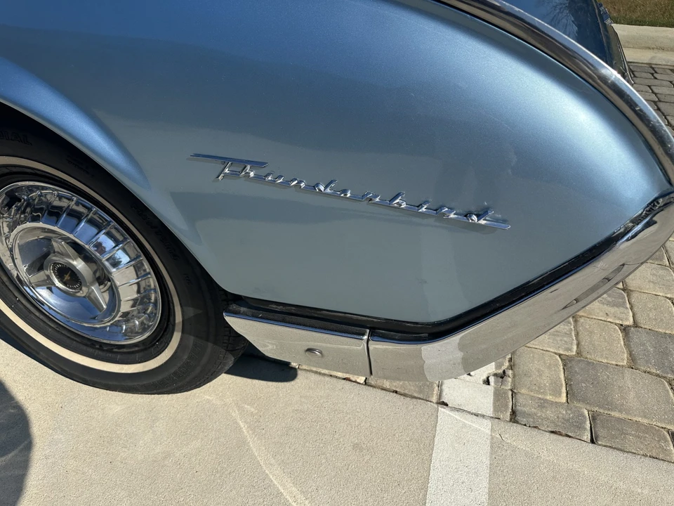 1962 Ford Thunderbird 3rd Gen - Image 23 of 31