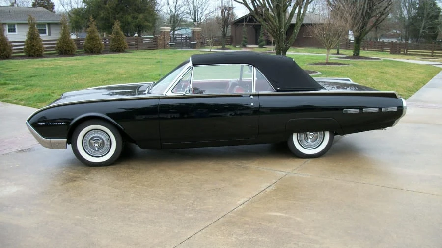 1962 Ford Thunderbird 3rd Gen - Image 2 of 7