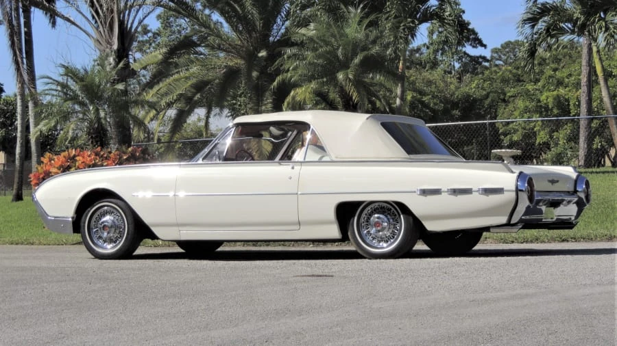 1962 Ford Thunderbird 3rd Gen - Image 8 of 21