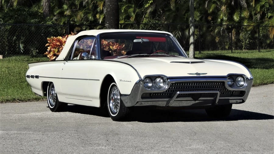 1962 Ford Thunderbird 3rd Gen - Image 4 of 21