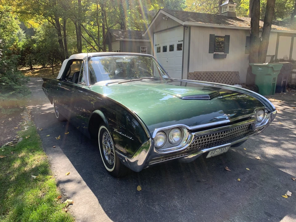 1962 Ford Thunderbird 3rd Gen - Image 12 of 31