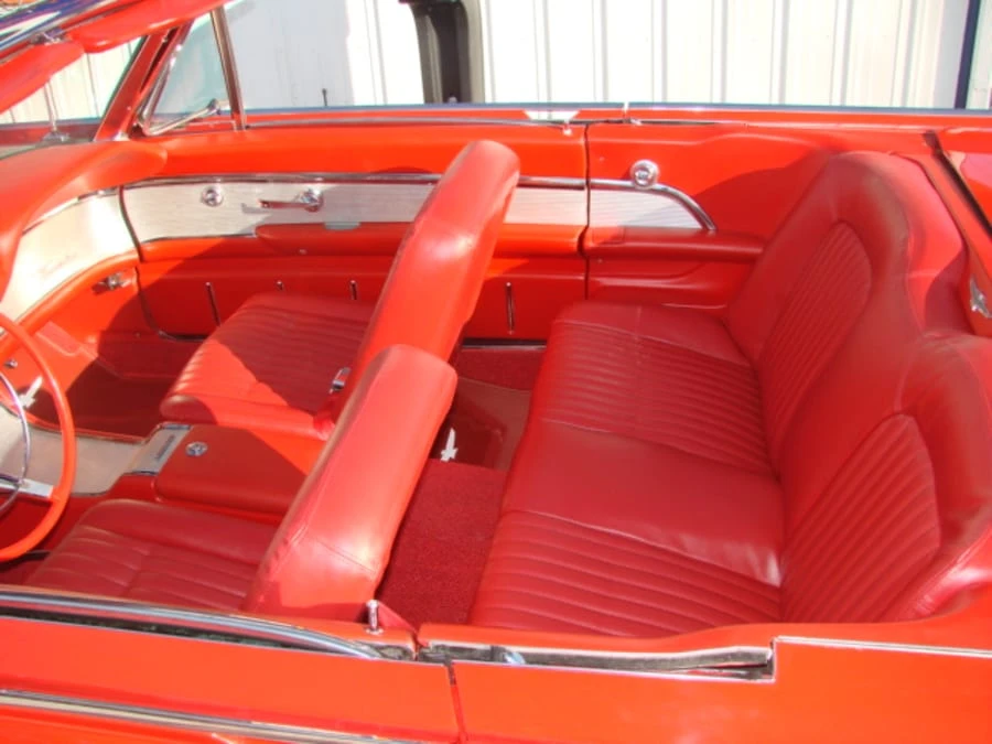 1962 Ford Thunderbird 3rd Gen - Image 4 of 8