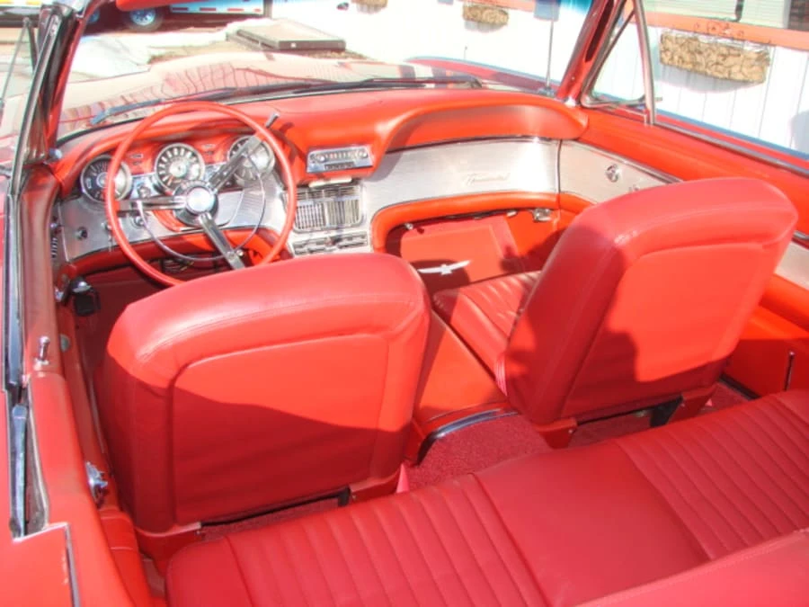 1962 Ford Thunderbird 3rd Gen - Image 5 of 8