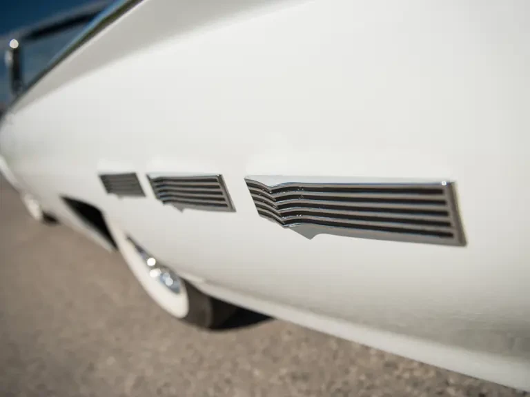 1962 Ford Thunderbird 3rd Gen - Image 12 of 27