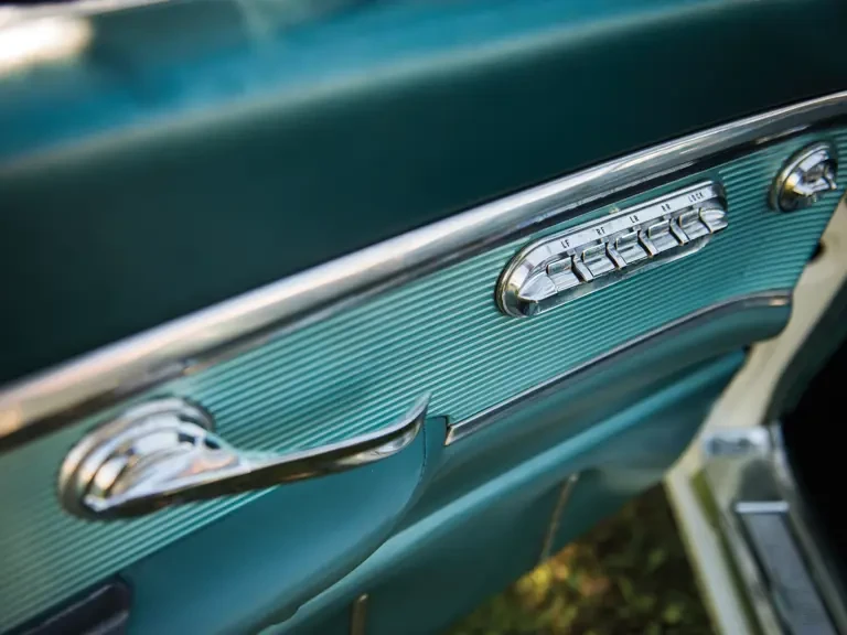 1962 Ford Thunderbird 3rd Gen - Image 18 of 27