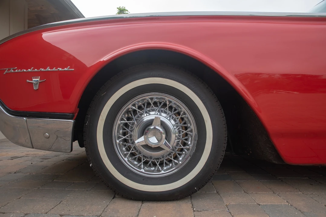 1962 Ford Thunderbird 3rd Gen - Image 23 of 31