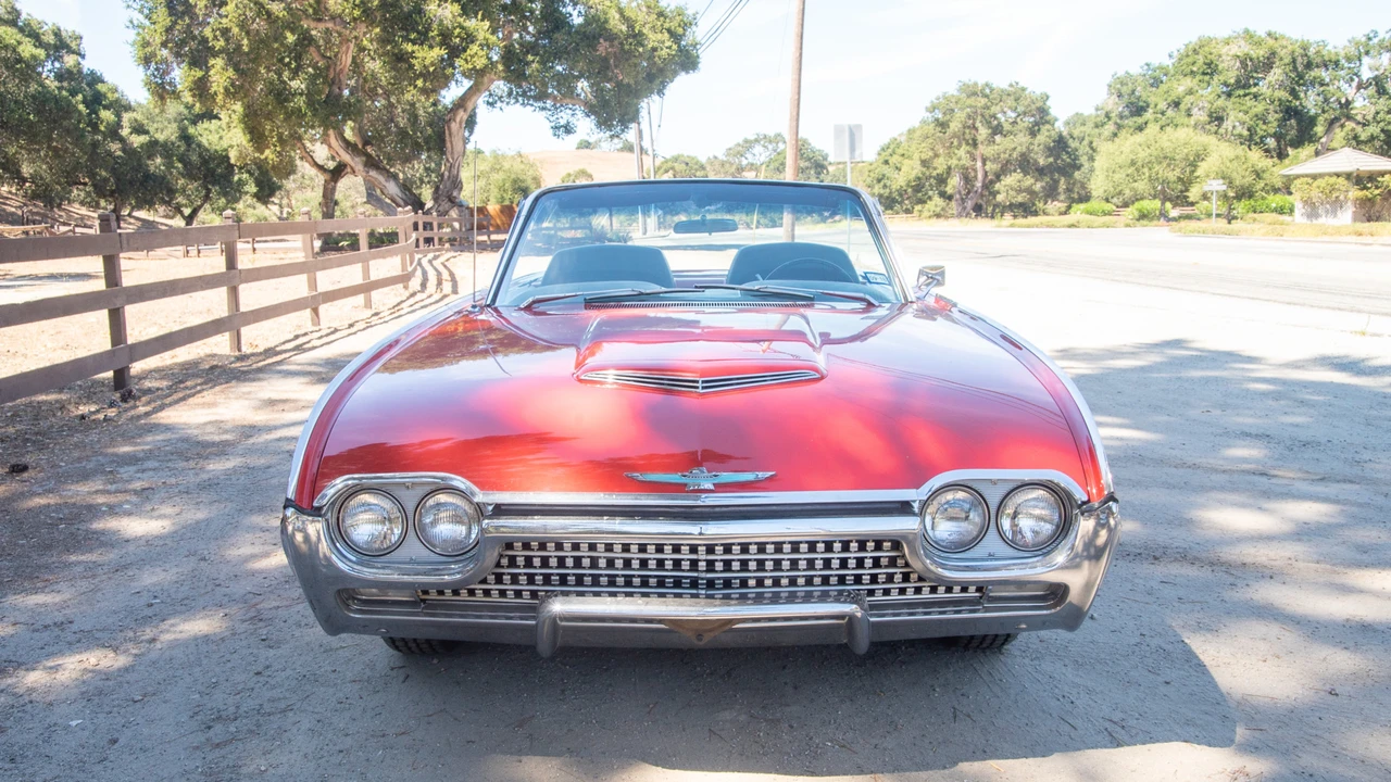 1962 Ford Thunderbird 3rd Gen - Image 11 of 31