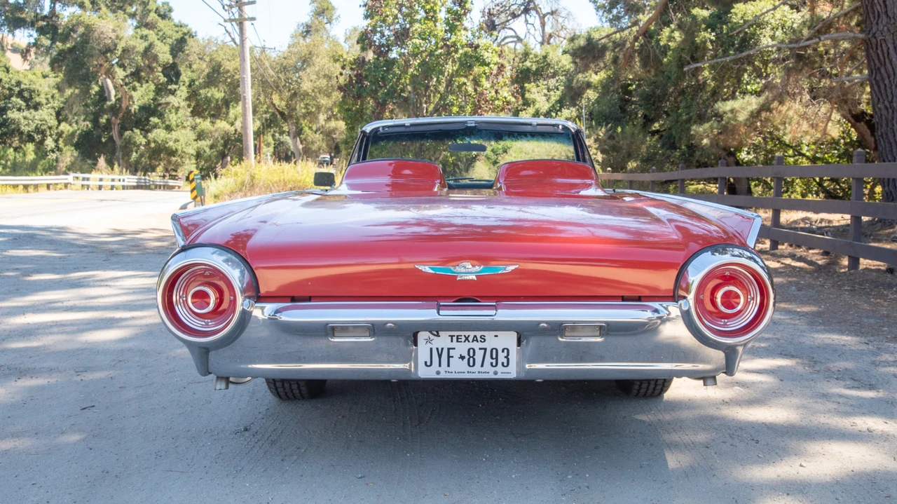 1962 Ford Thunderbird 3rd Gen - Image 14 of 31