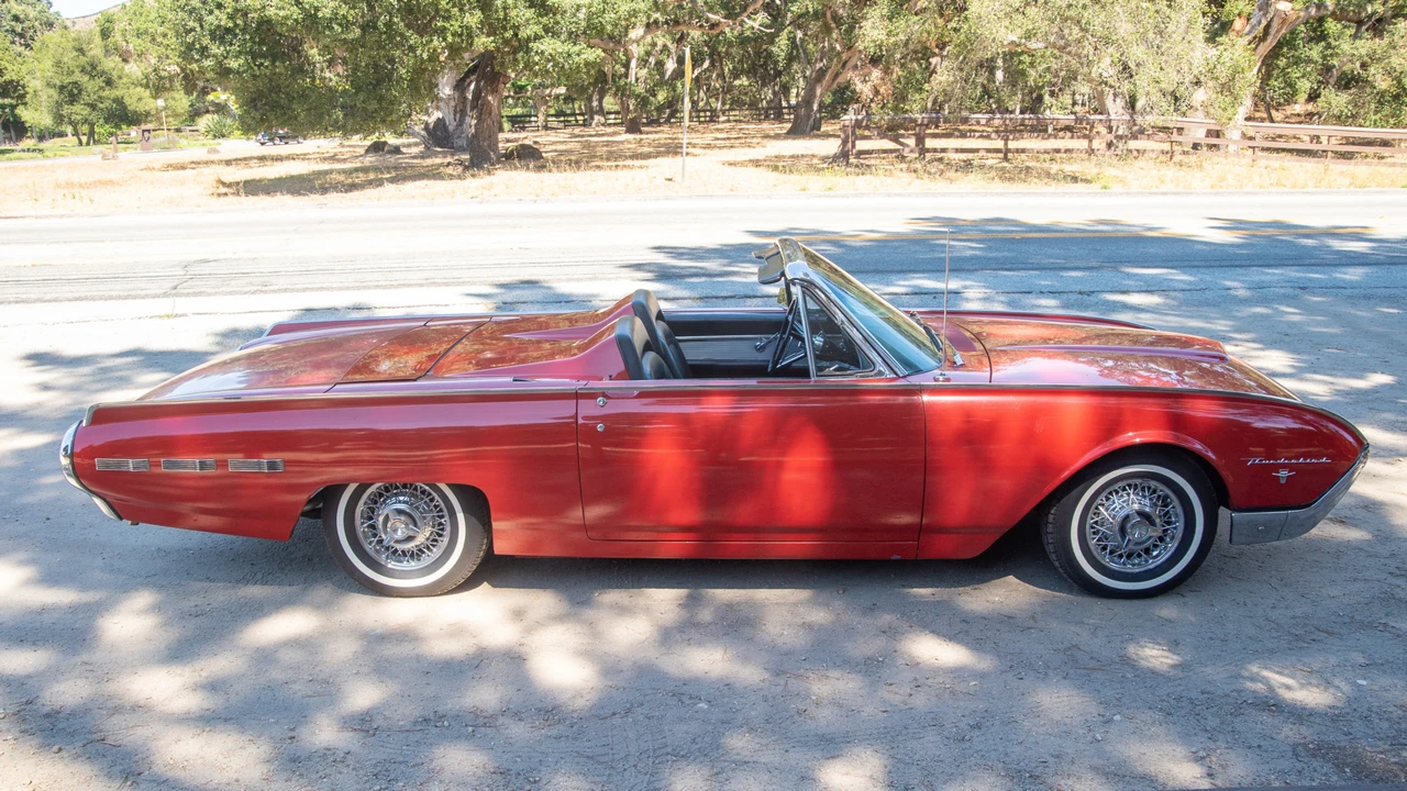 1962 Ford Thunderbird 3rd Gen - Image 16 of 31