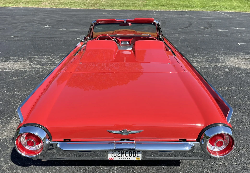 1962 Ford Thunderbird 3rd Gen - Image 21 of 31