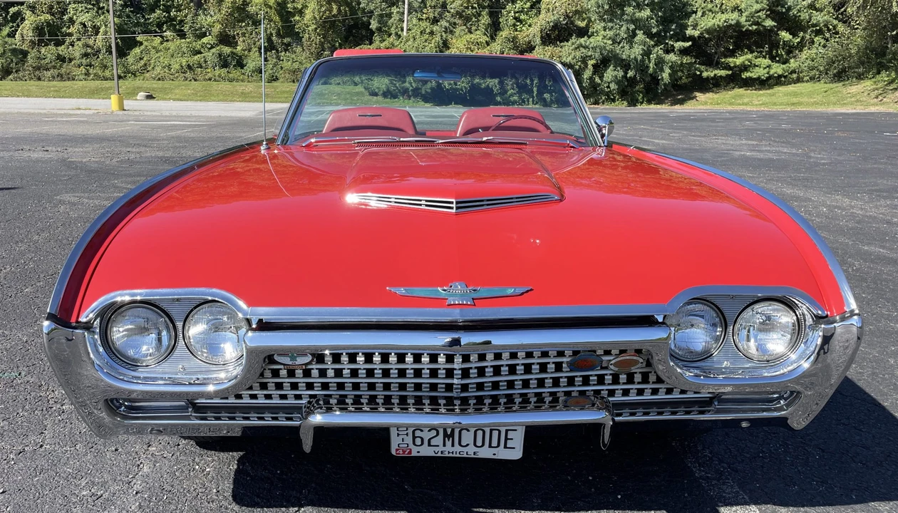 1962 Ford Thunderbird 3rd Gen - Image 5 of 31
