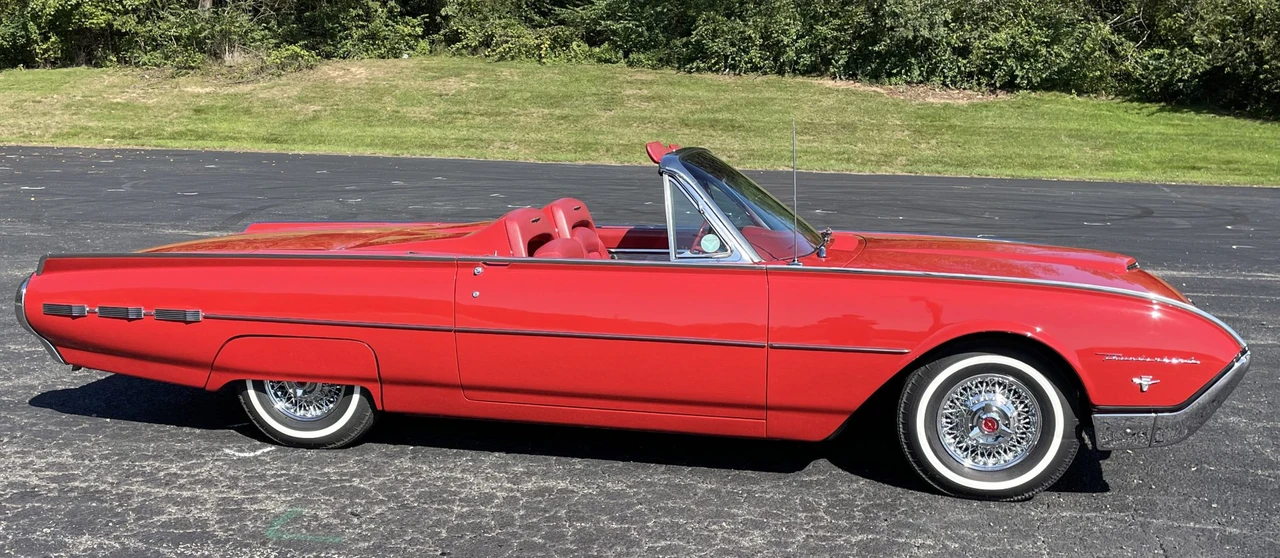 1962 Ford Thunderbird 3rd Gen - Image 30 of 31