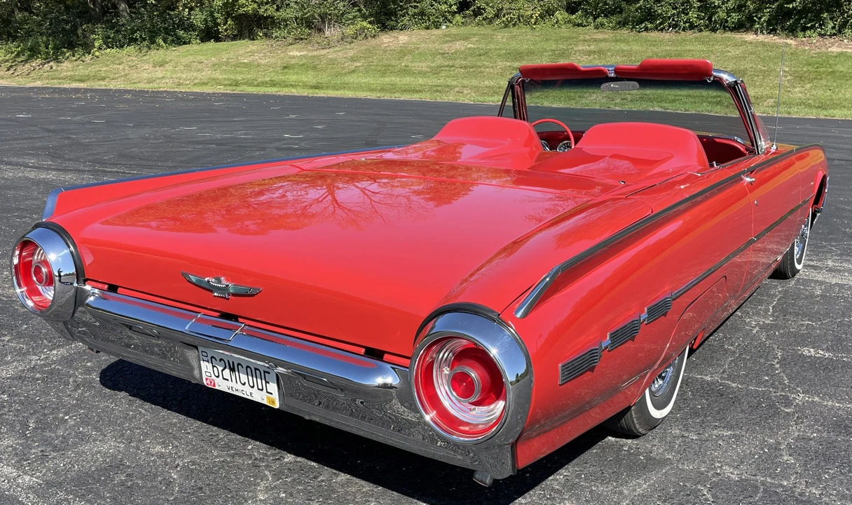 1962 Ford Thunderbird 3rd Gen - Image 24 of 31