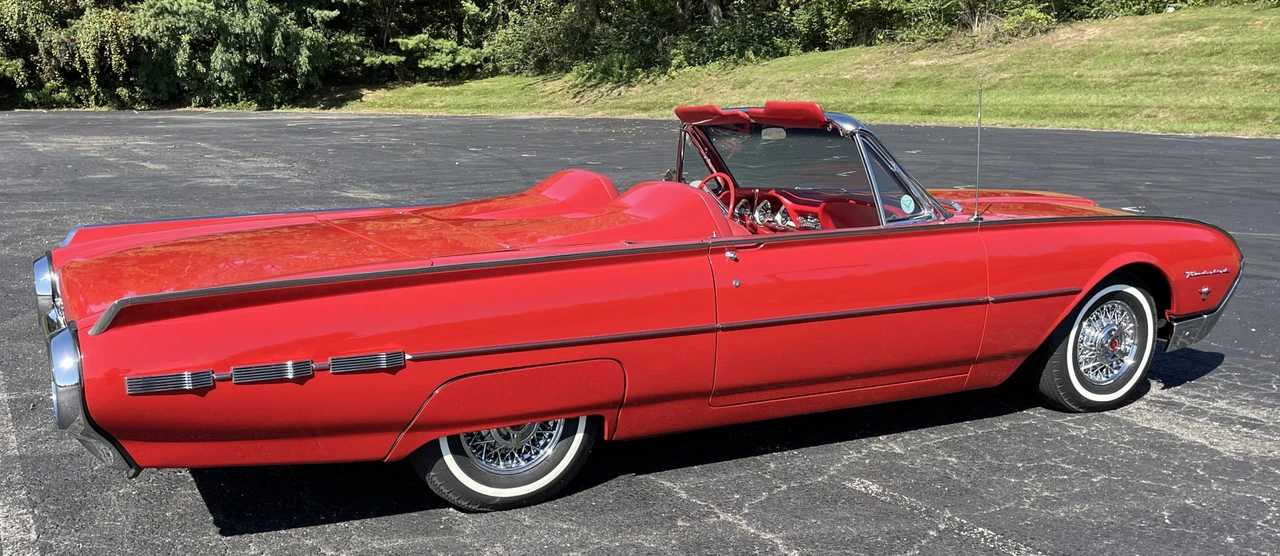1962 Ford Thunderbird 3rd Gen - Image 27 of 31