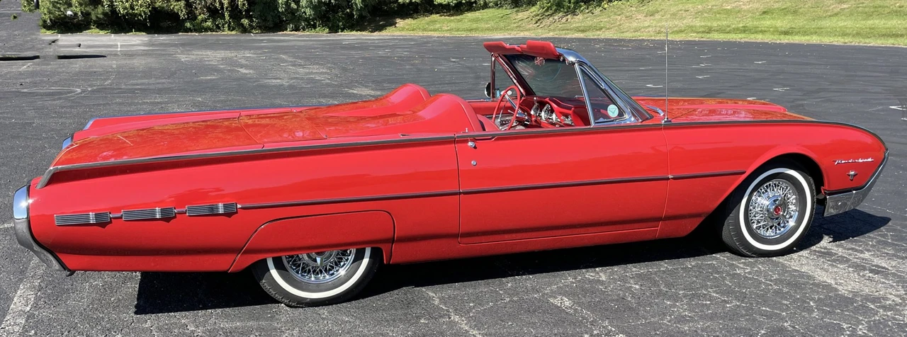 1962 Ford Thunderbird 3rd Gen - Image 26 of 31