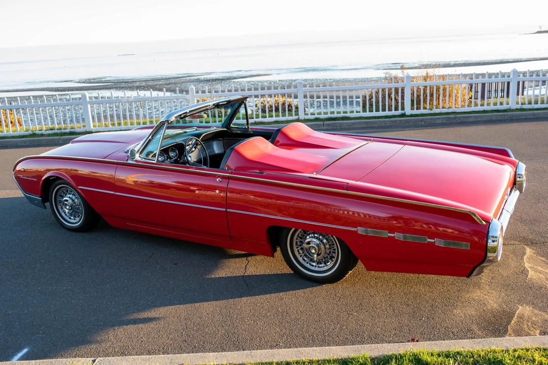1962 Ford Thunderbird 3rd Gen - Image 7 of 31