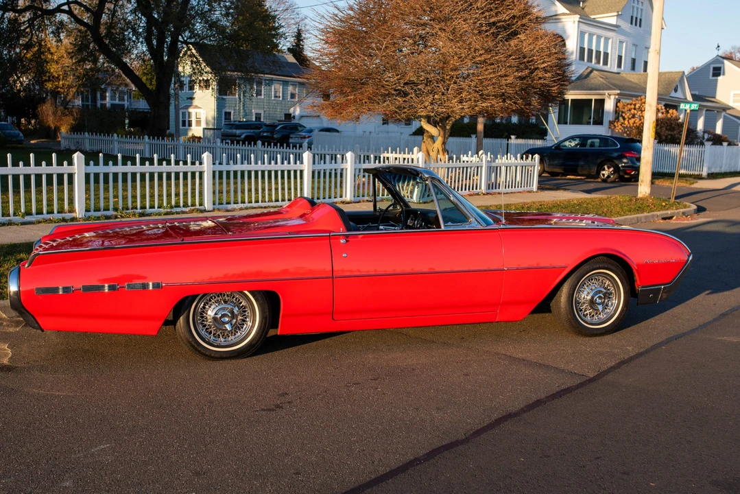1962 Ford Thunderbird 3rd Gen - Image 18 of 31
