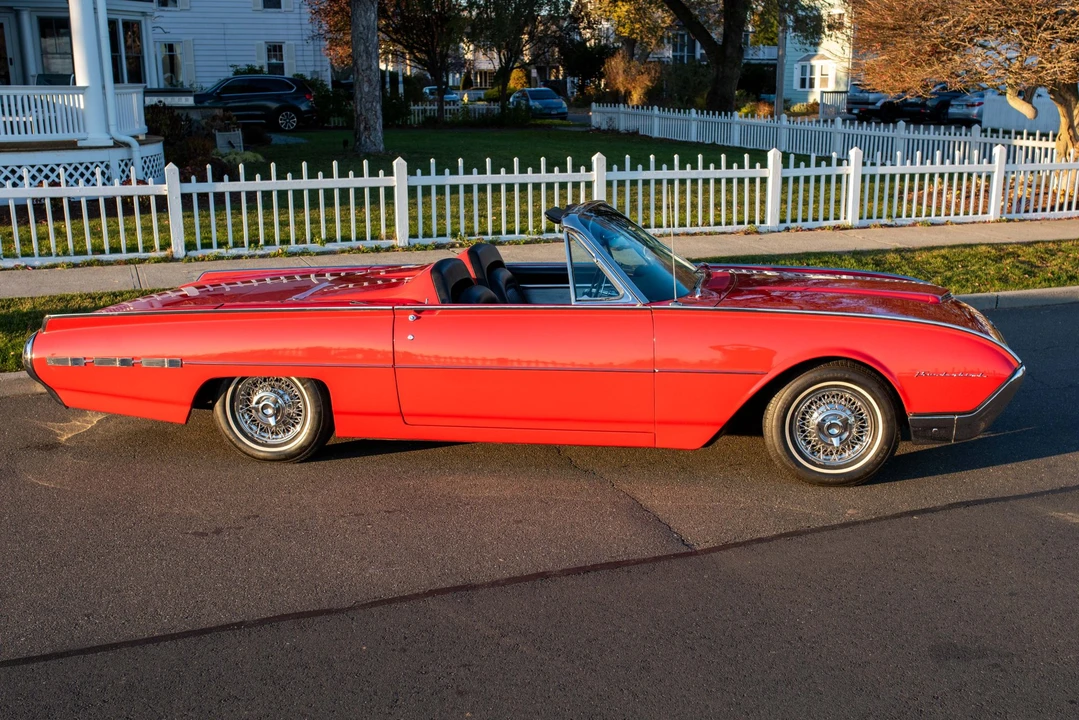 1962 Ford Thunderbird 3rd Gen - Image 21 of 31