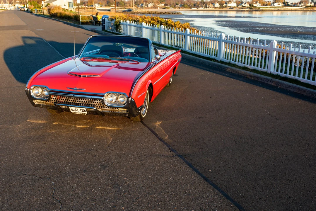 1962 Ford Thunderbird 3rd Gen - Image 3 of 31