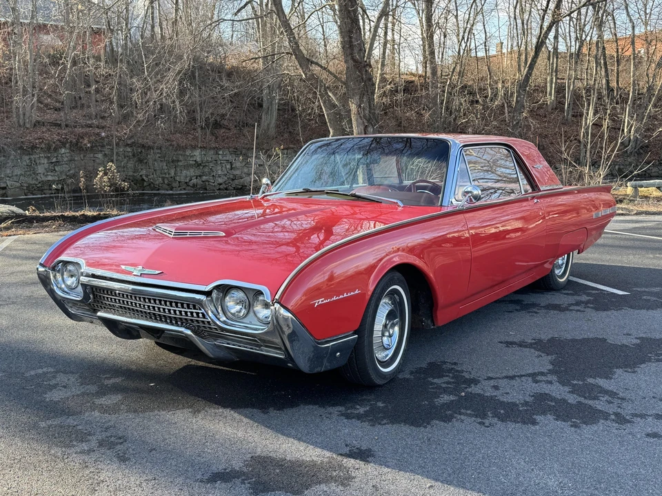 1962 Ford Thunderbird 3rd Gen - Image 5 of 31