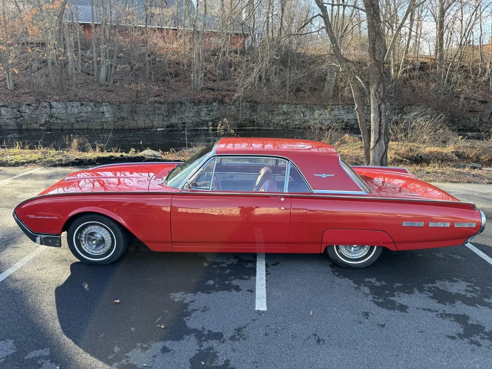 1962 Ford Thunderbird 3rd Gen - Image 30 of 31