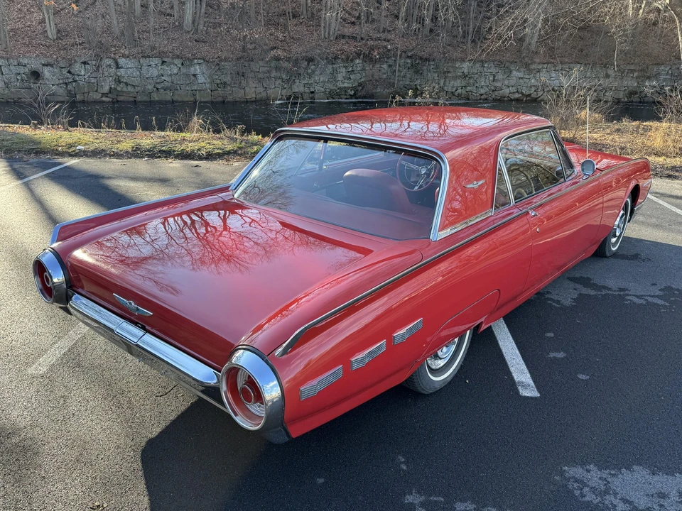 1962 Ford Thunderbird 3rd Gen - Image 21 of 31