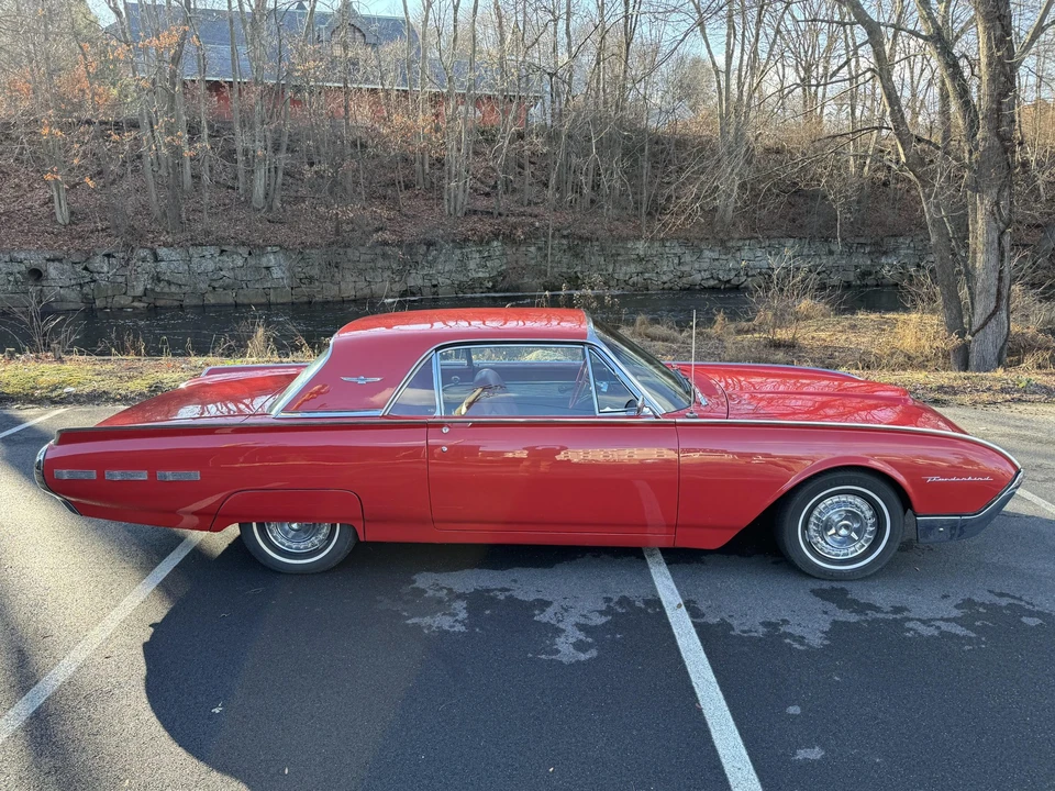 1962 Ford Thunderbird 3rd Gen - Image 18 of 31