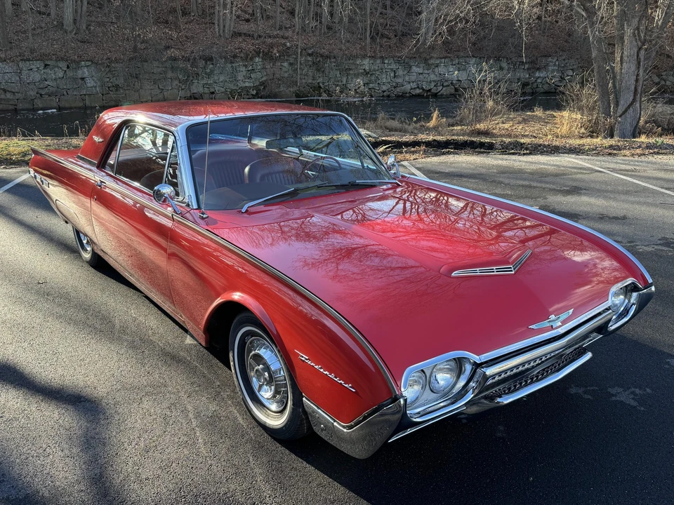 1962 Ford Thunderbird 3rd Gen - Image 16 of 31