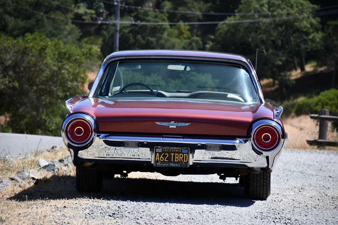 1962 Ford Thunderbird 3rd Gen - Image 16 of 31