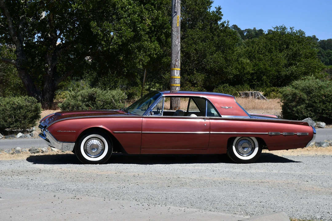1962 Ford Thunderbird 3rd Gen - Image 21 of 31