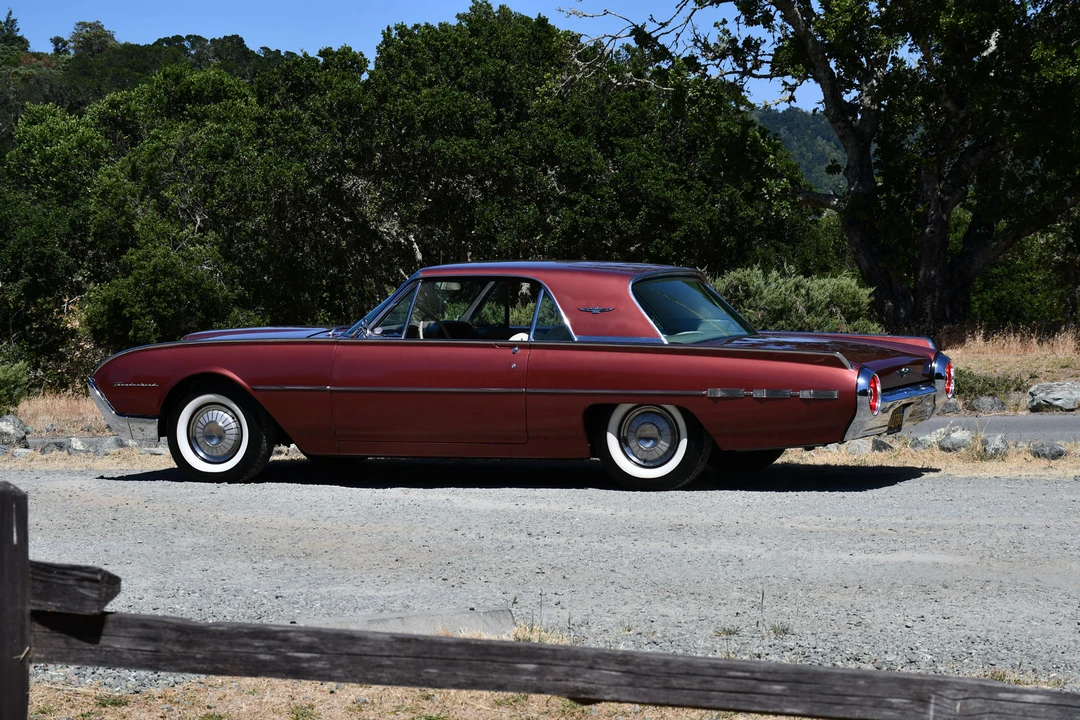 1962 Ford Thunderbird 3rd Gen - Image 24 of 31