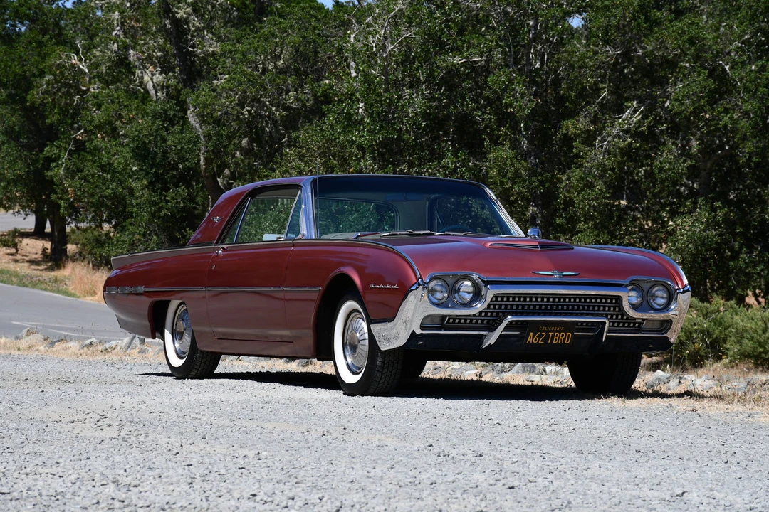 1962 Ford Thunderbird 3rd Gen - Image 4 of 31